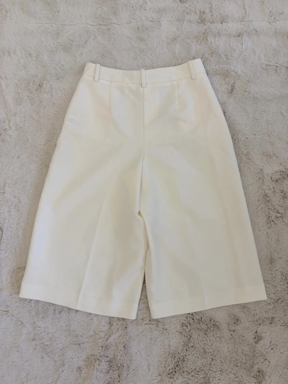 Zara Ivory High Rise Wide Leg Culotte Cropped Trousers XS Minimalist Clean Girl - Picture 6 of 9